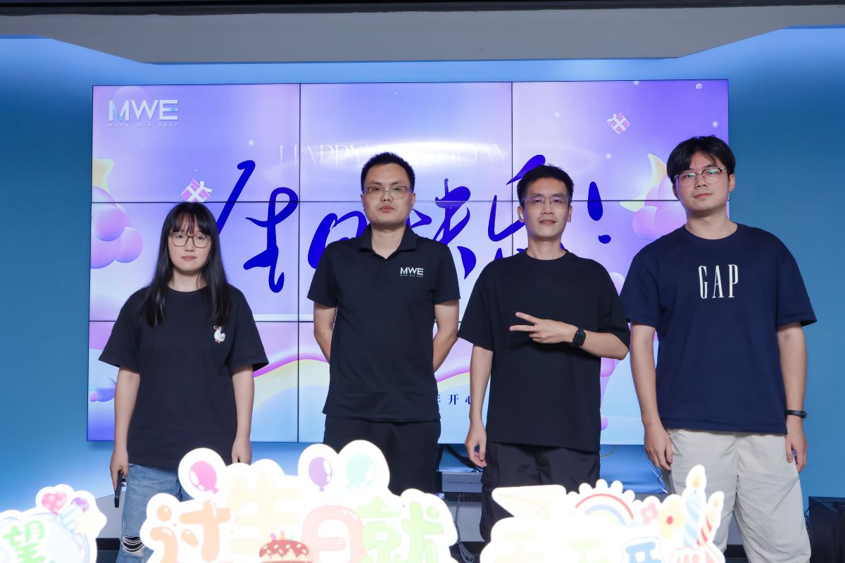 秋色恰满，华诞如期｜9月员工生日会