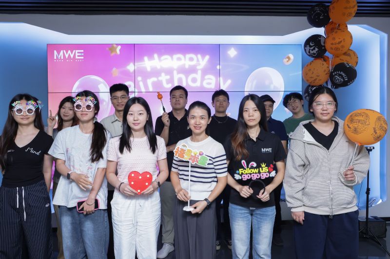 金秋十月，共庆生辰|玛威尔显控10月员工生日会！